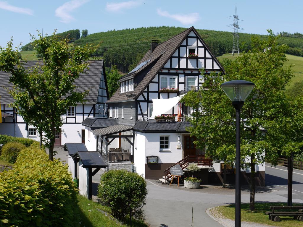 Gasthof Zur Post Schmallenberg Eksteriør bilde